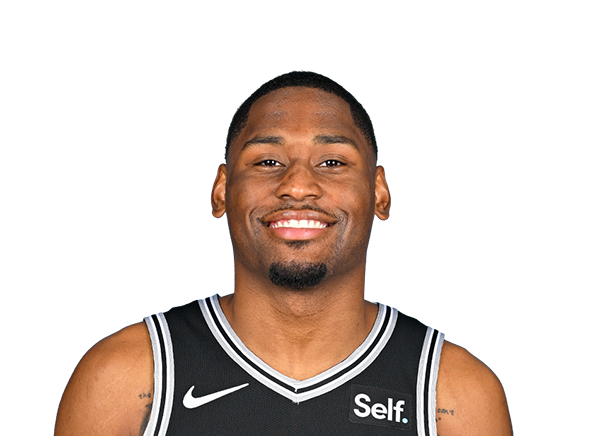 https://img.qzscnhh.com/img/basketball/player/8f2e1c9353cb82b74f2bf635177467c2.png